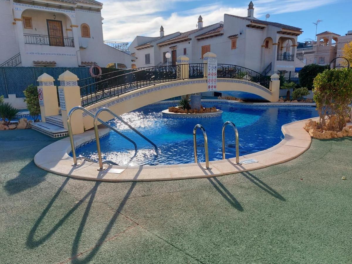 Casa Chloe, Urbanizacion Privada Villa Torrevieja Dış mekan fotoğraf